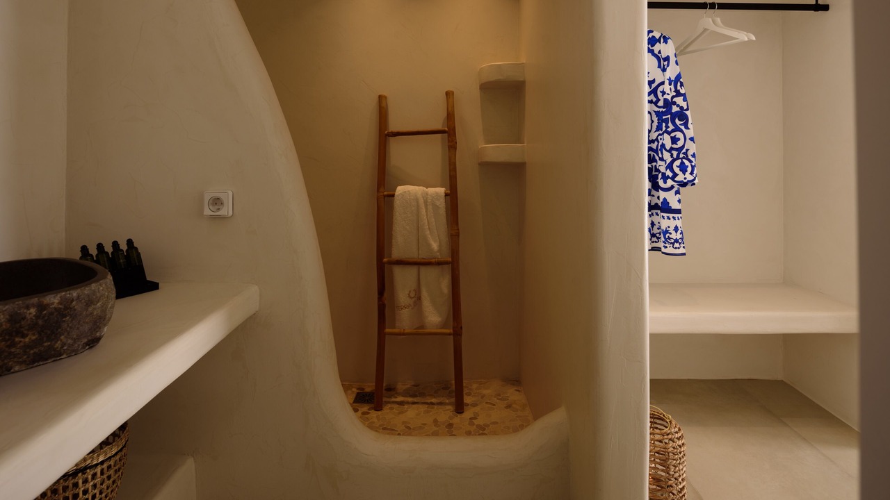 Photo of Bathroom in Imerovigli