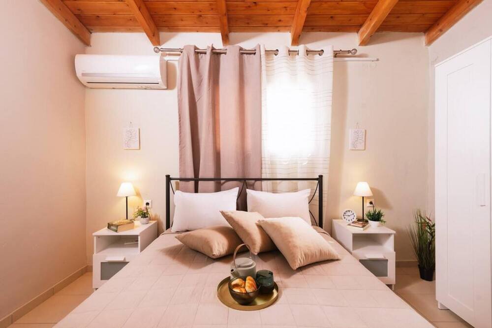 Photo of Bedroom in Kokinos Pirgos