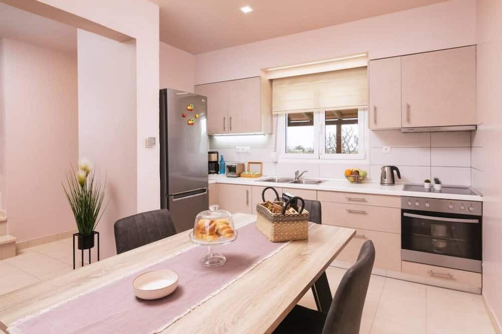 Photo of Kitchen in Kokinos Pirgos