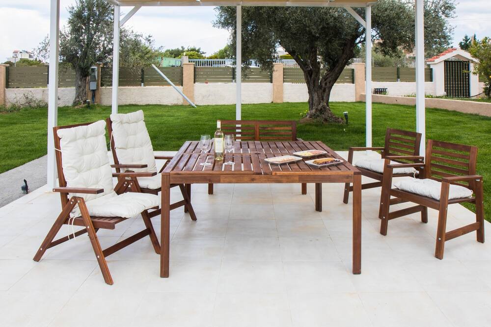 Photo of Patio Balcony in Asgourou