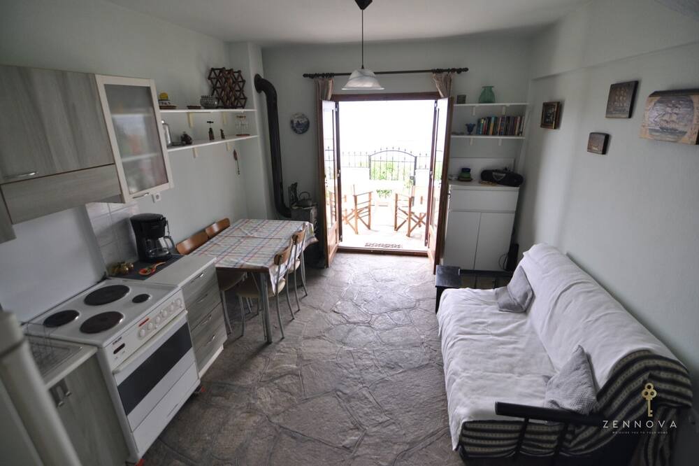 Photo of Kitchen in Pirgadikia