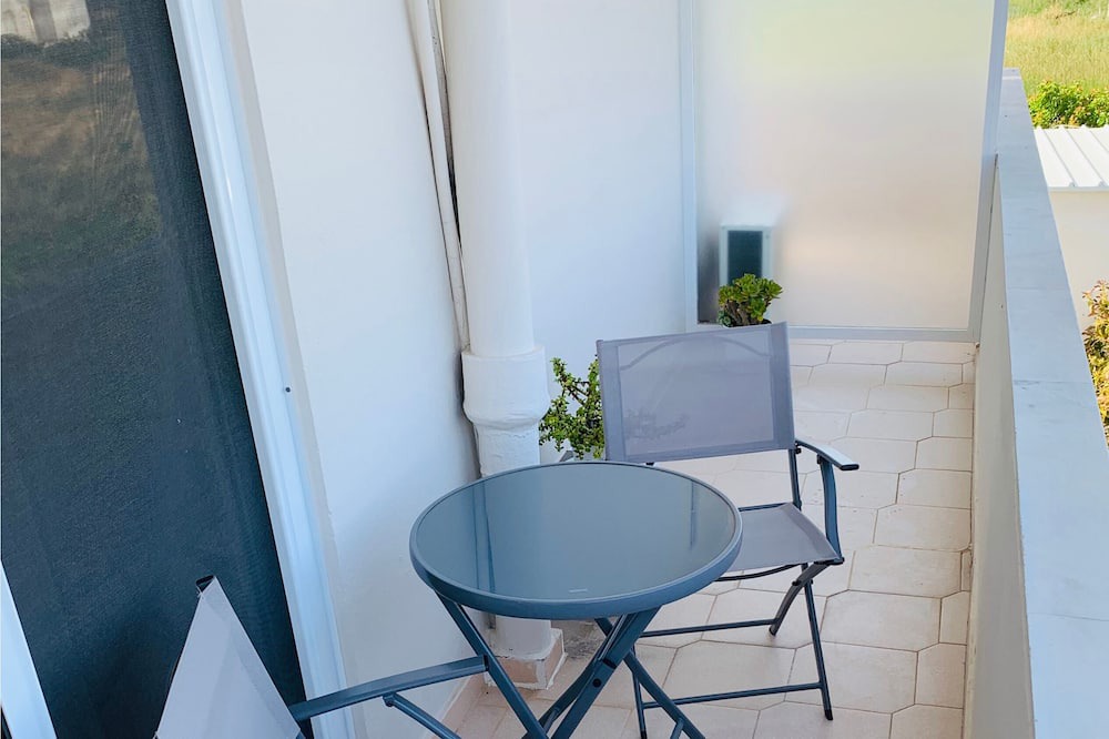 Photo of Patio Balcony in Lambi