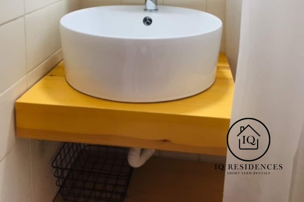 Photo of Bathroom in Lambi