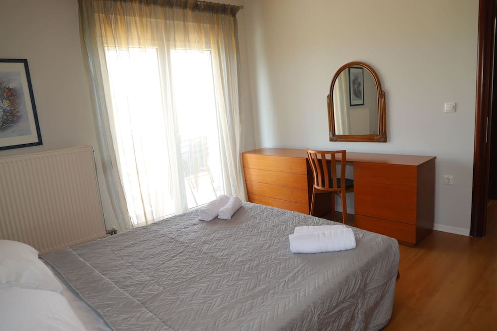 Photo of Bedroom in Lambi