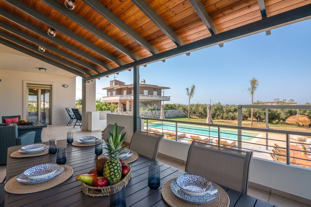 Photo of Patio Balcony in Gerani