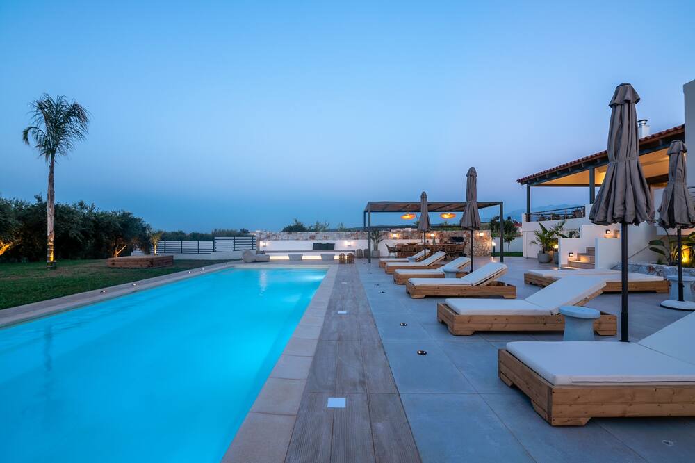 Photo of Outdoor in Gerani