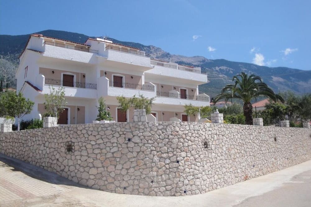 Photo of Outdoor in Vlachata
