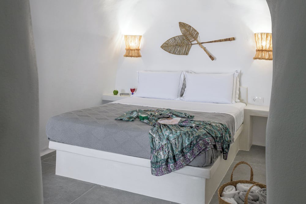 Photo of Bedroom in Mandrakia