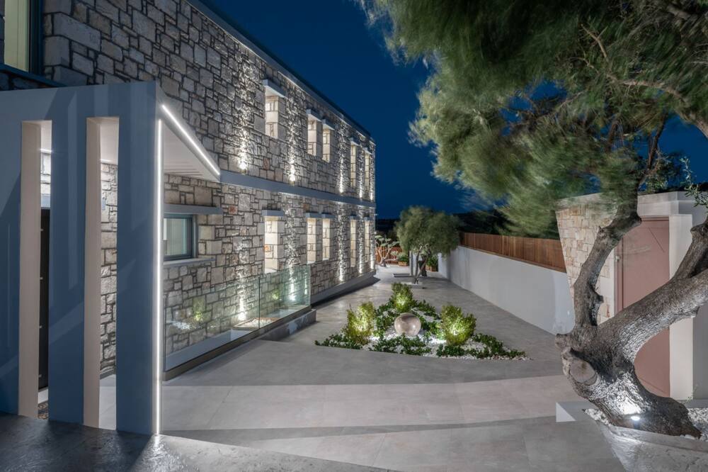 Photo of Outdoor in Skinaria