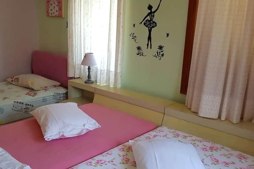 Photo of Bedroom in Mirina