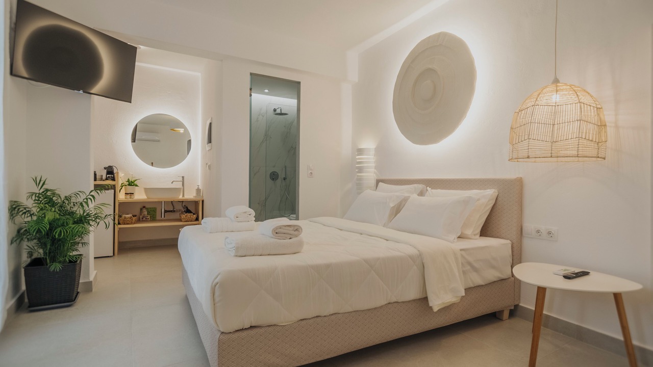 Photo of Bedroom in Naxos Town