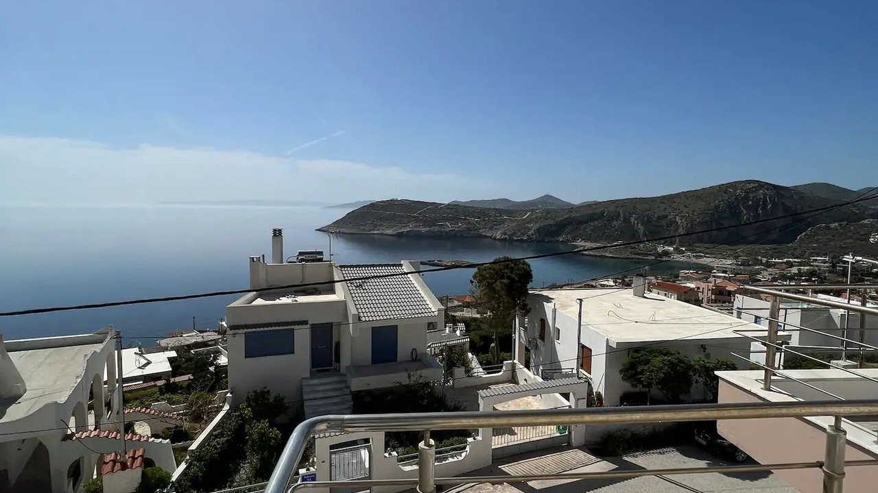 Photo of Outdoor in Kaki Thalassa