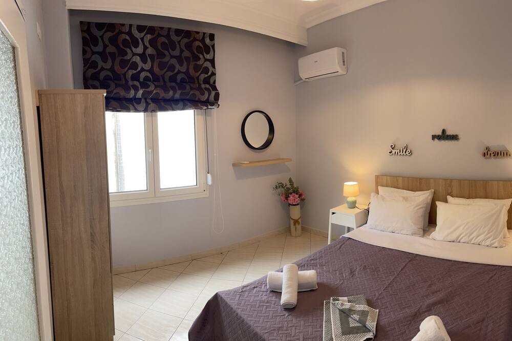 Photo of Bedroom in Nea Peramos