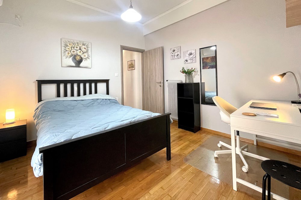Photo of Bedroom in Ilisia