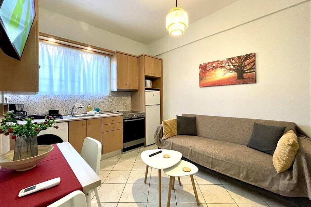 Photo of Livingroom in Ilisia
