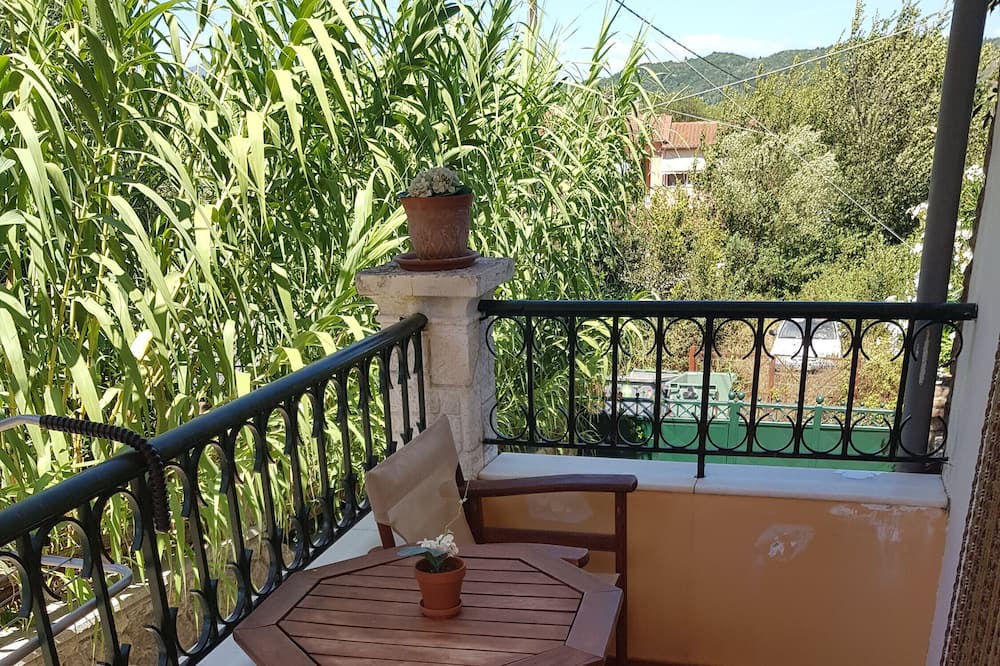 Photo of Outdoor in Vatos