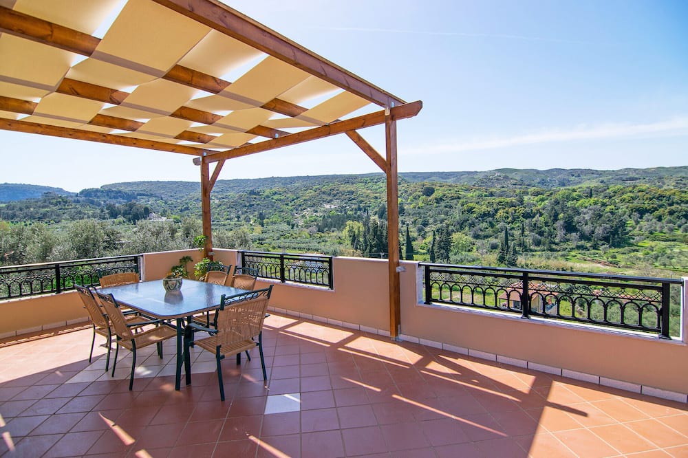 Photo of Outdoor in Amnatos