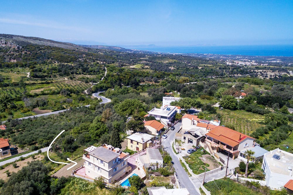 Photo of Outdoor in Amnatos