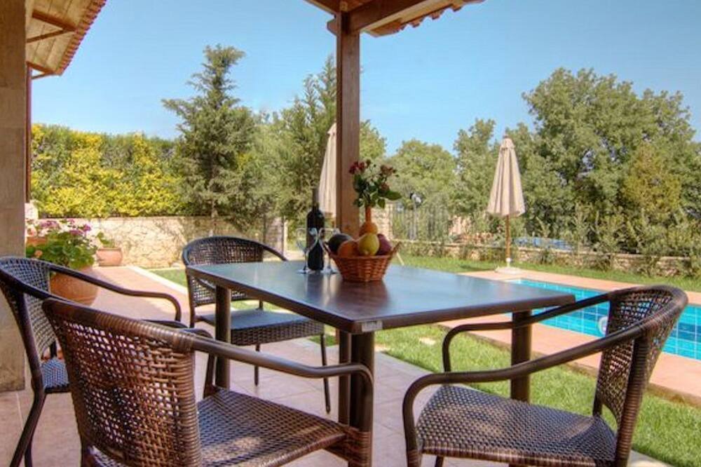 Photo of Outdoor in Prines