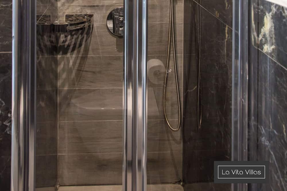 Photo of Bathroom in Mytikas