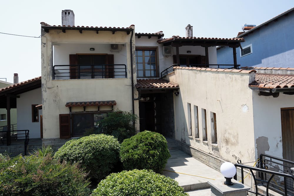 Photo of Outdoor in Krinidhes
