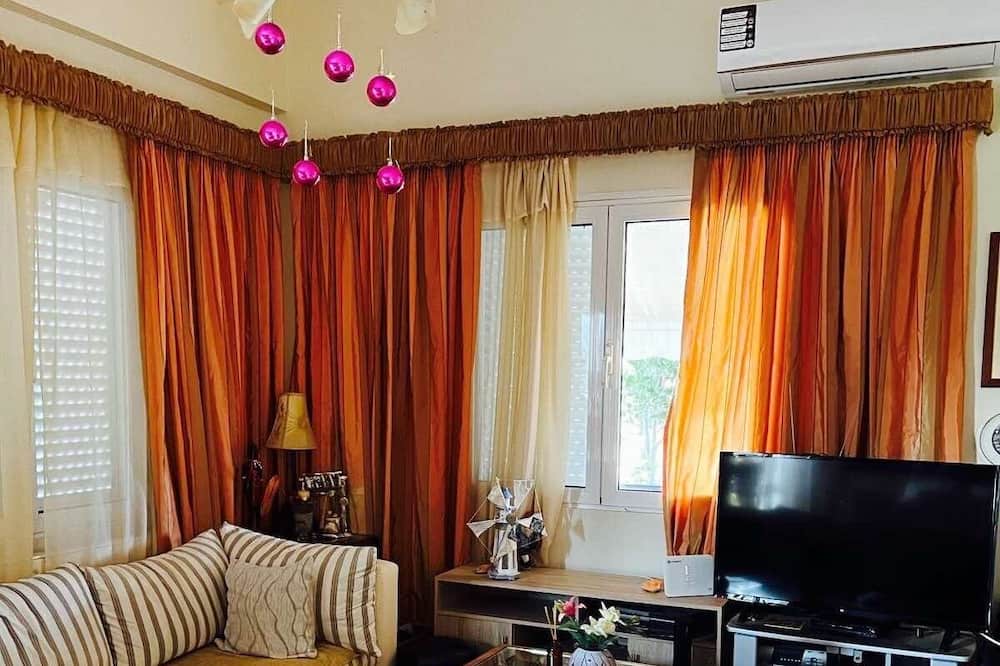 Photo of Livingroom in Neapoli