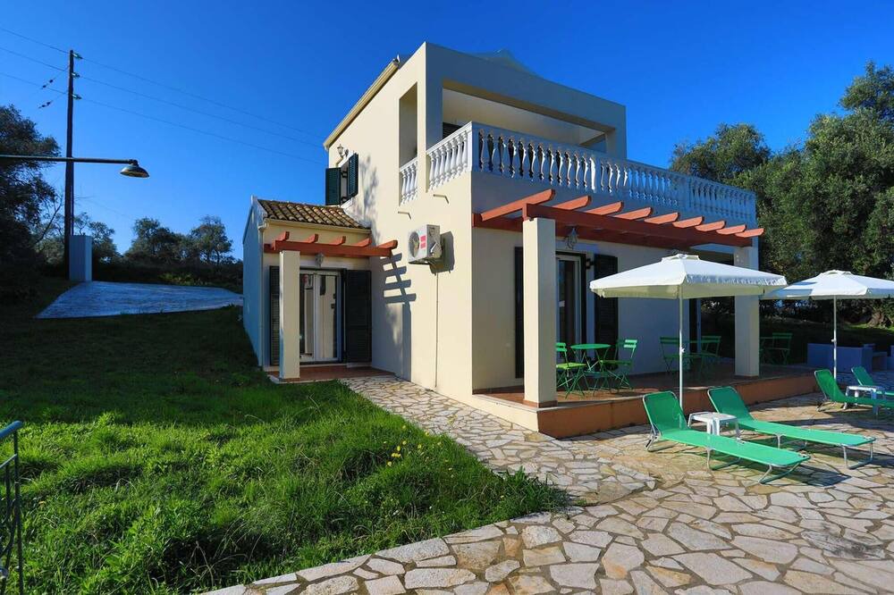 Photo of Outdoor in Astrakeri