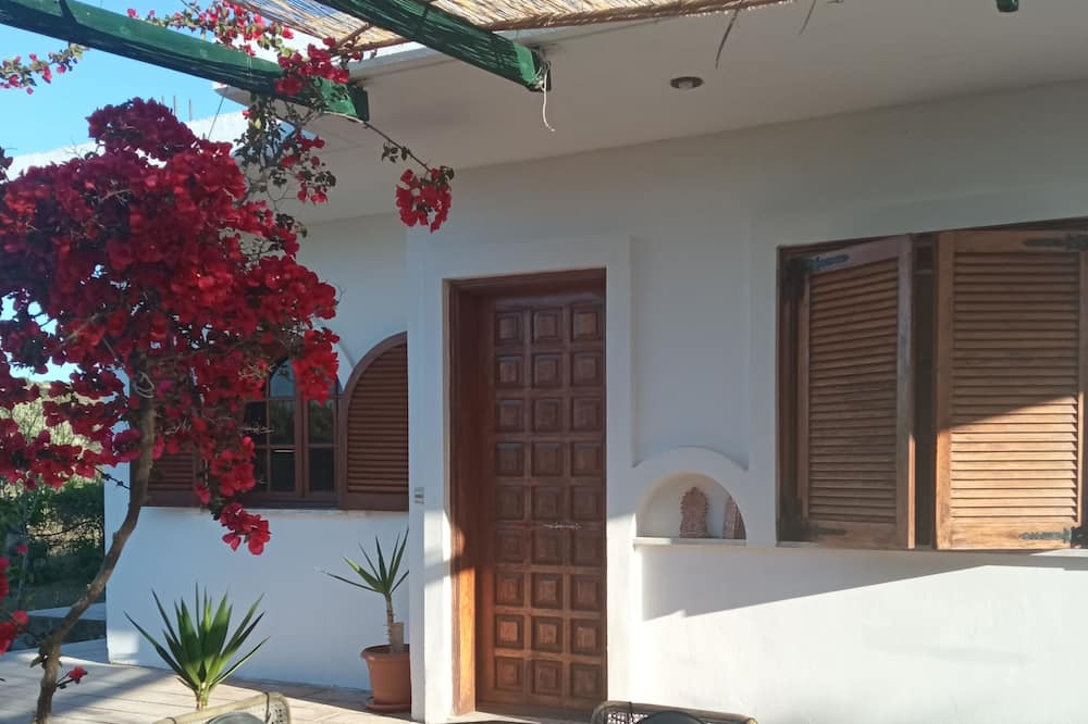 Photo of Patio Balcony in Theologos