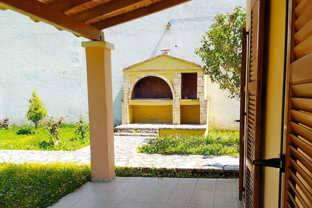 Photo of Patio Balcony in Acharavi