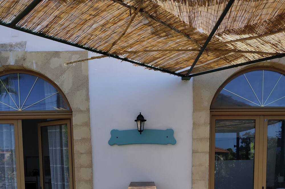Photo of Patio Balcony in Theologos