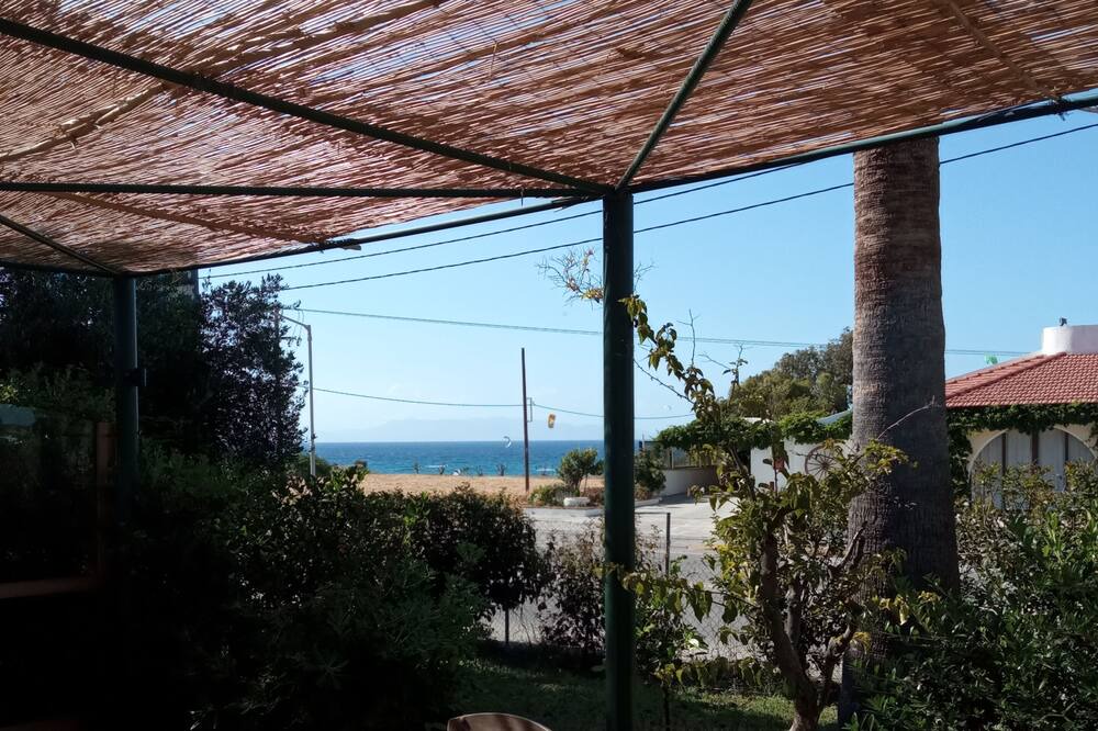 Photo of Patio Balcony in Theologos