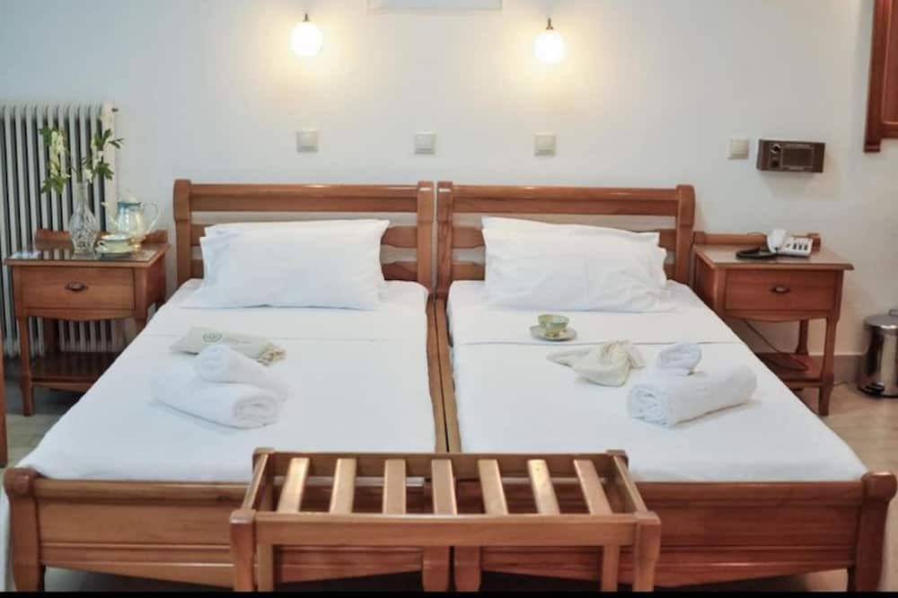 Photo of Bedroom in Ormos Prinou