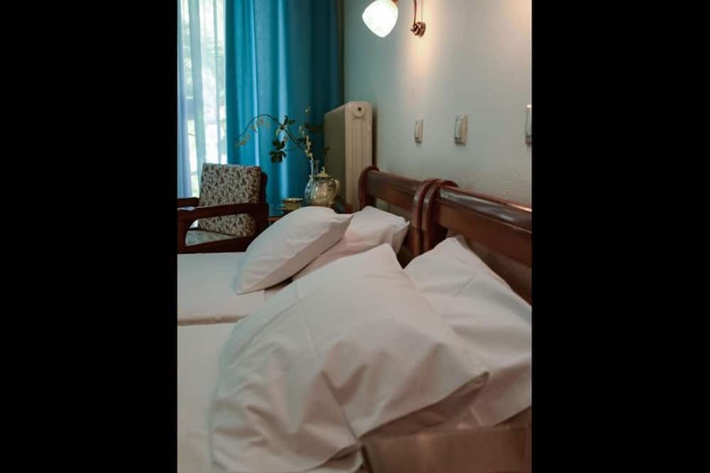 Photo of Bedroom in Ormos Prinou