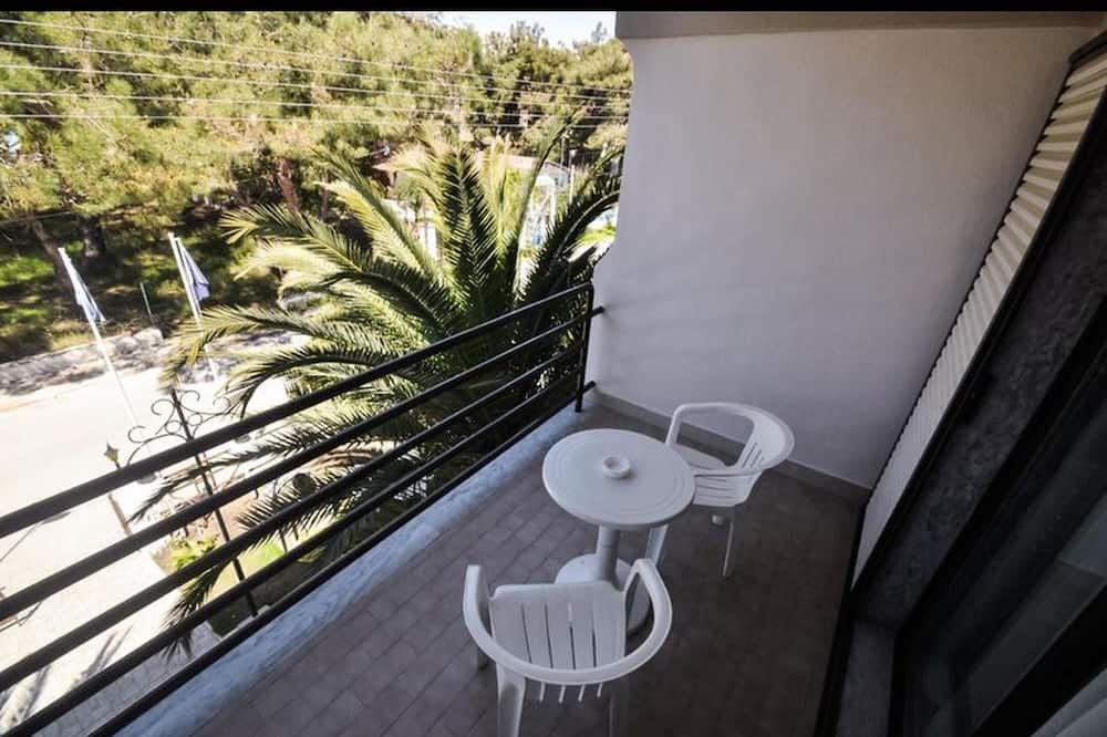 Photo of Patio Balcony in Ormos Prinou