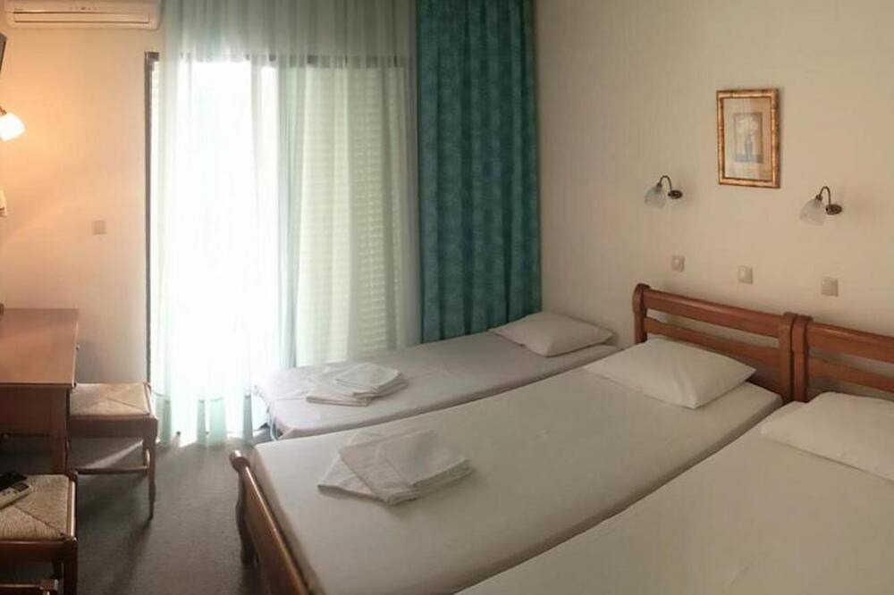 Photo of Bedroom in Ormos Prinou