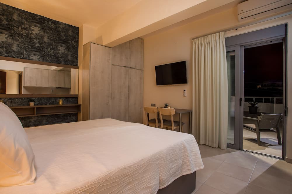 Photo of Bedroom in Rhodes Town