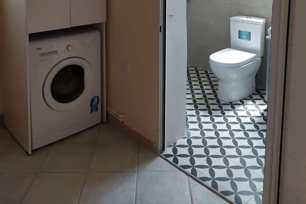 Photo of Bathroom in Eleutheroupoli