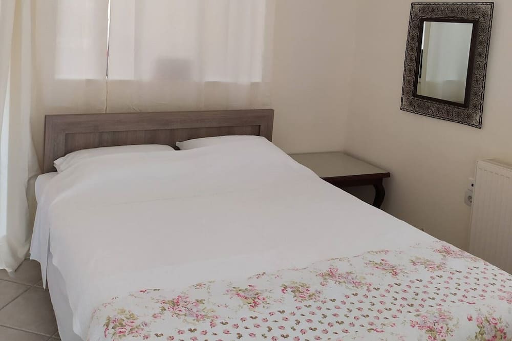 Photo of Bedroom in Eleutheroupoli