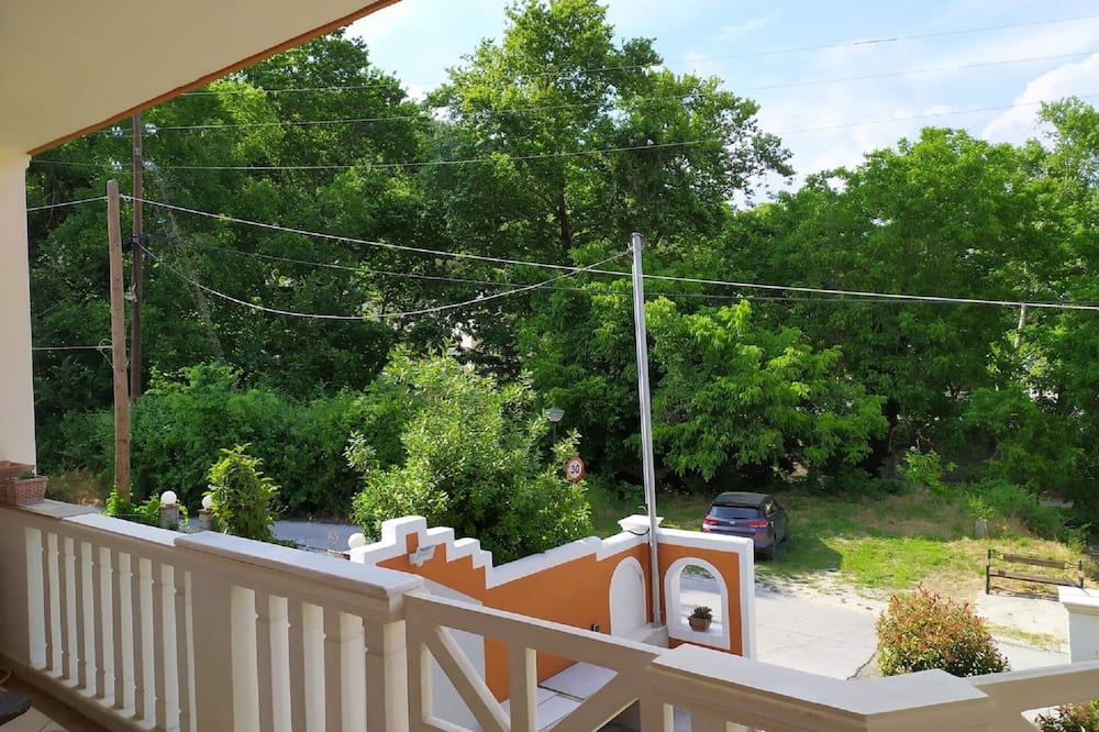 Photo of Patio Balcony in Eleutheroupoli