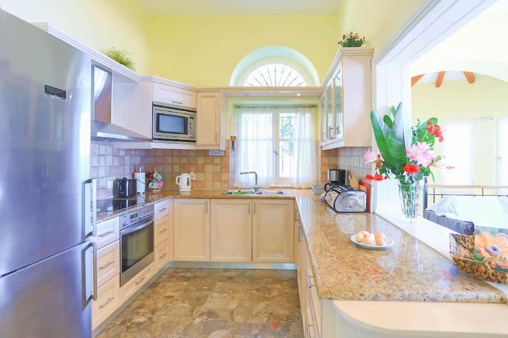 Photo of Kitchen in Katavolos