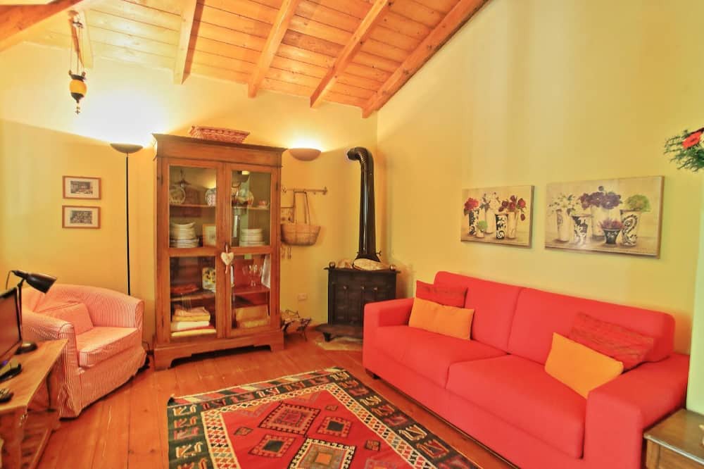 Photo of Livingroom in Katsimatika