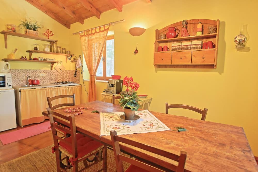 Photo of Kitchen in Katsimatika