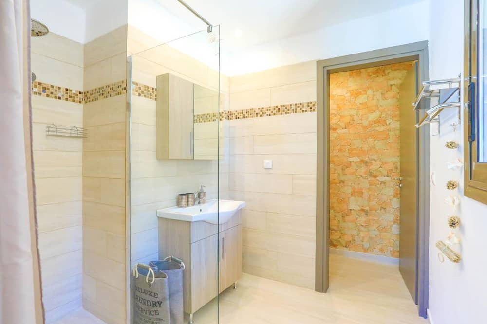 Photo of Bathroom in Agni