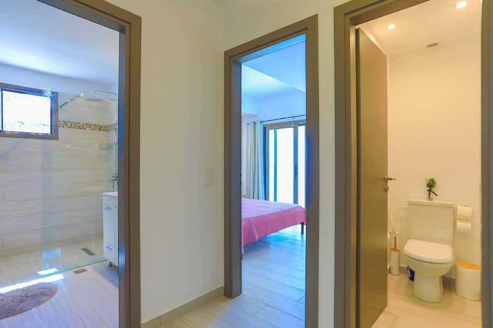 Photo of Bathroom in Agni
