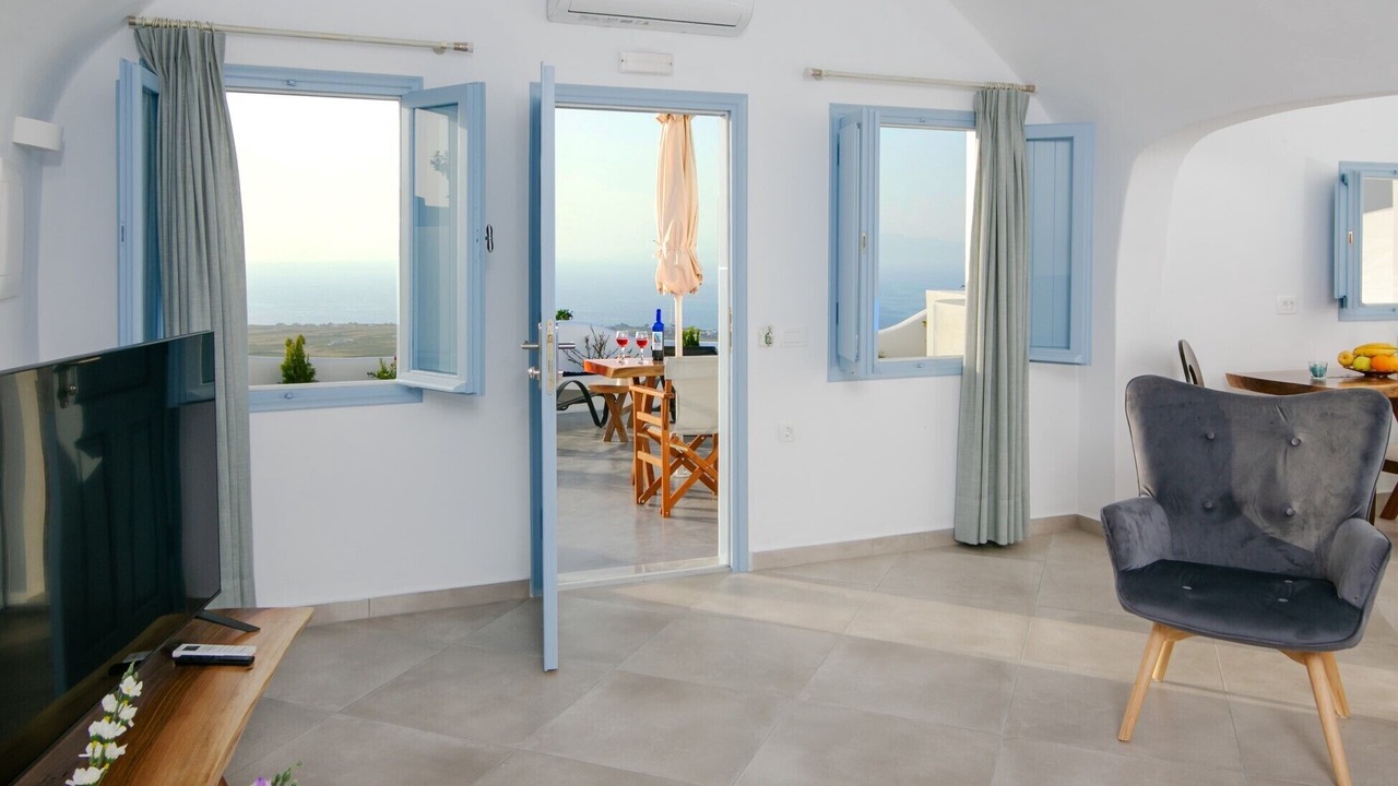 Photo of Bedroom in Kamari