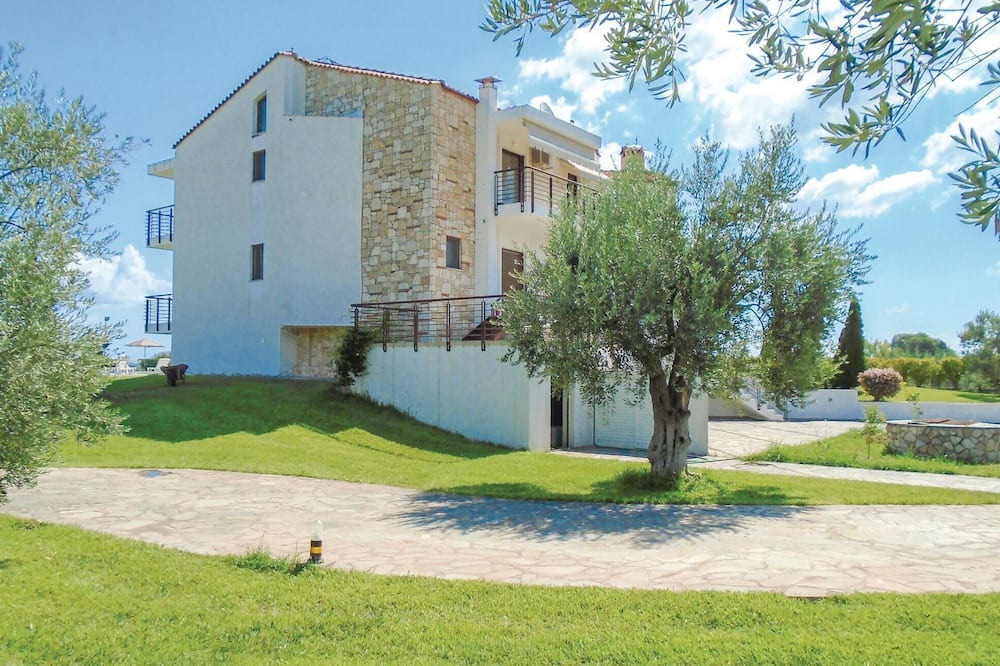 Photo of Outdoor in Molos-Agios Konstantinos