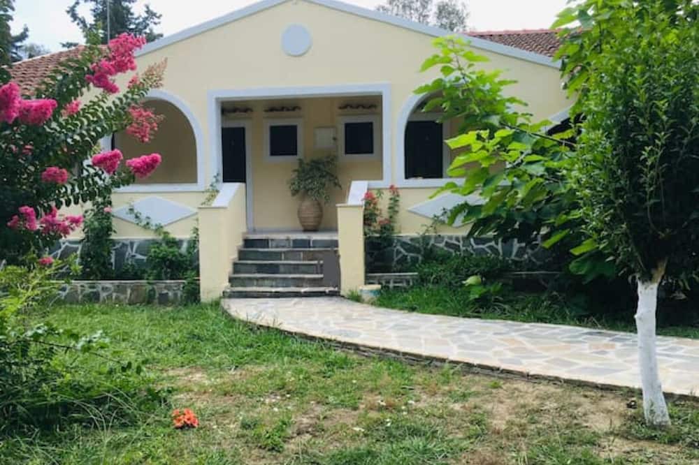 Photo of Outdoor in Kavos