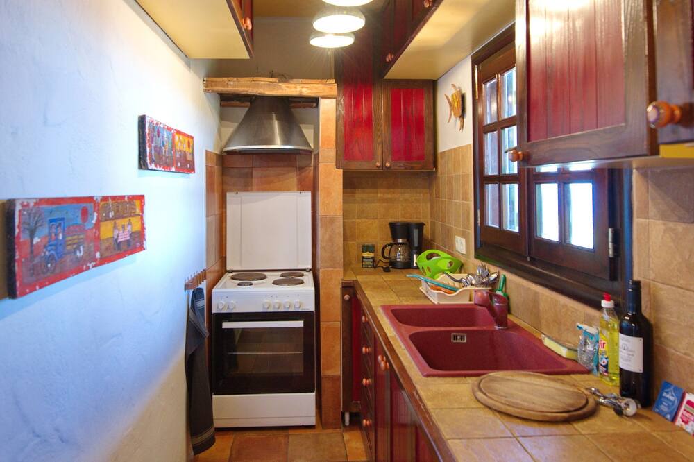 Photo of Kitchen in Alonissos