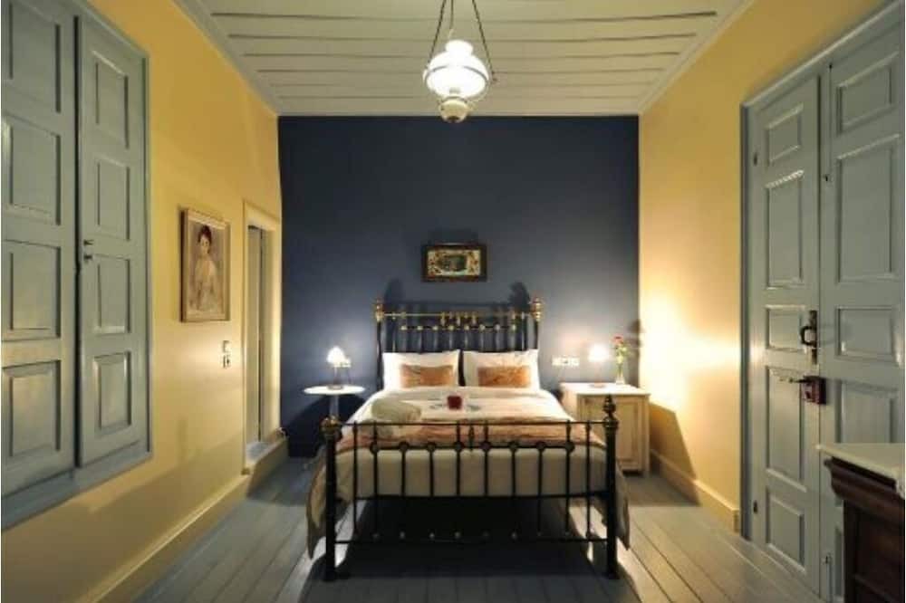 Photo of Bedroom in Galaxidi