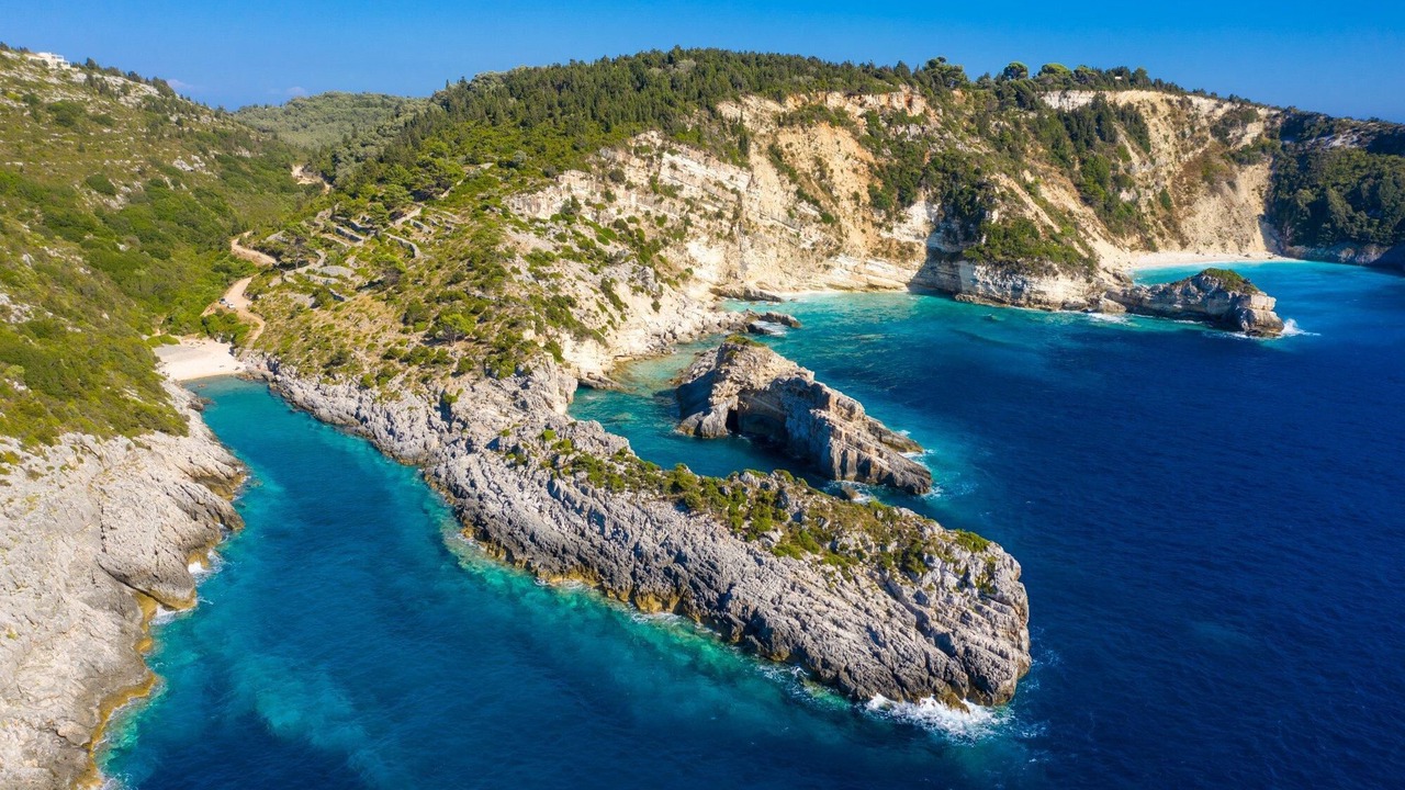 Photo of Others in Lakka